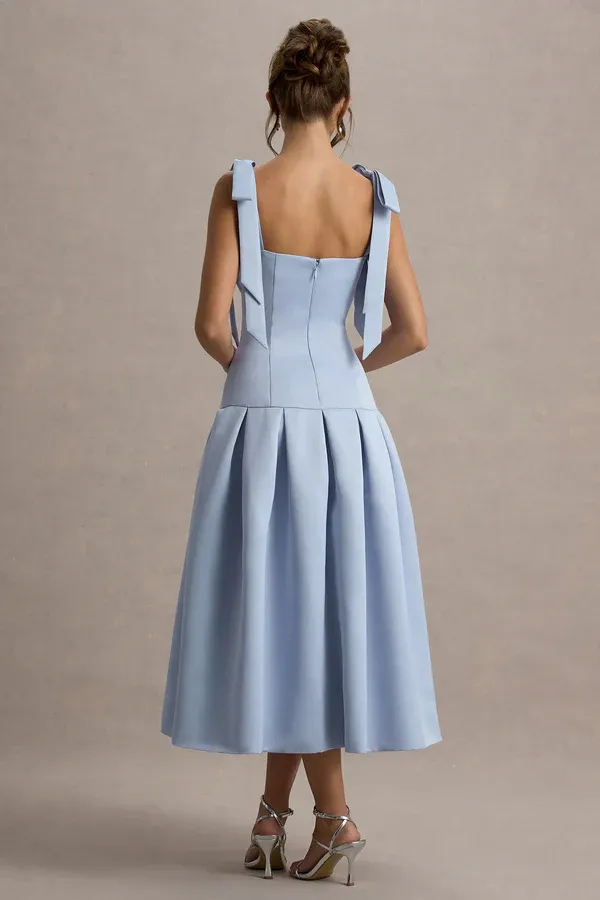 Lyndell Square Neck Satin Midi Dress In Sky