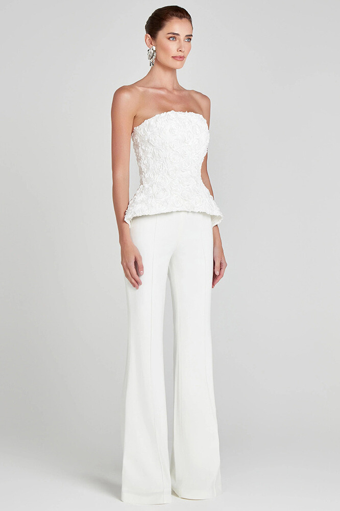 Daska Strapless Floral Embroidered Set In White