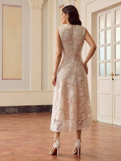 Elijah Sleeveless Floral Lace Midi Dress In White