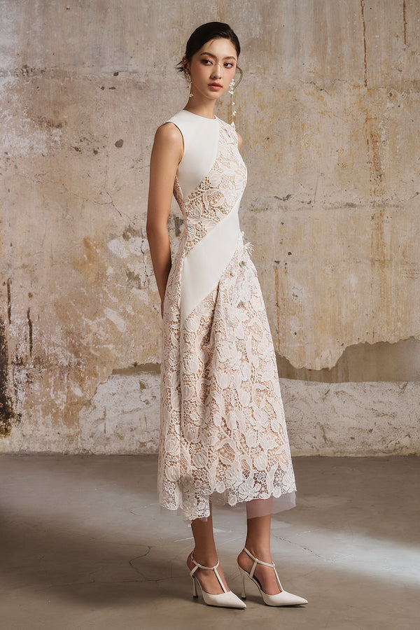 Elijah Sleeveless Floral Lace Midi Dress In White