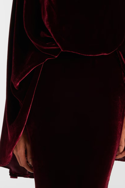Dixon Cape Sleeve Draped Velvet Maxi Dress In Wine