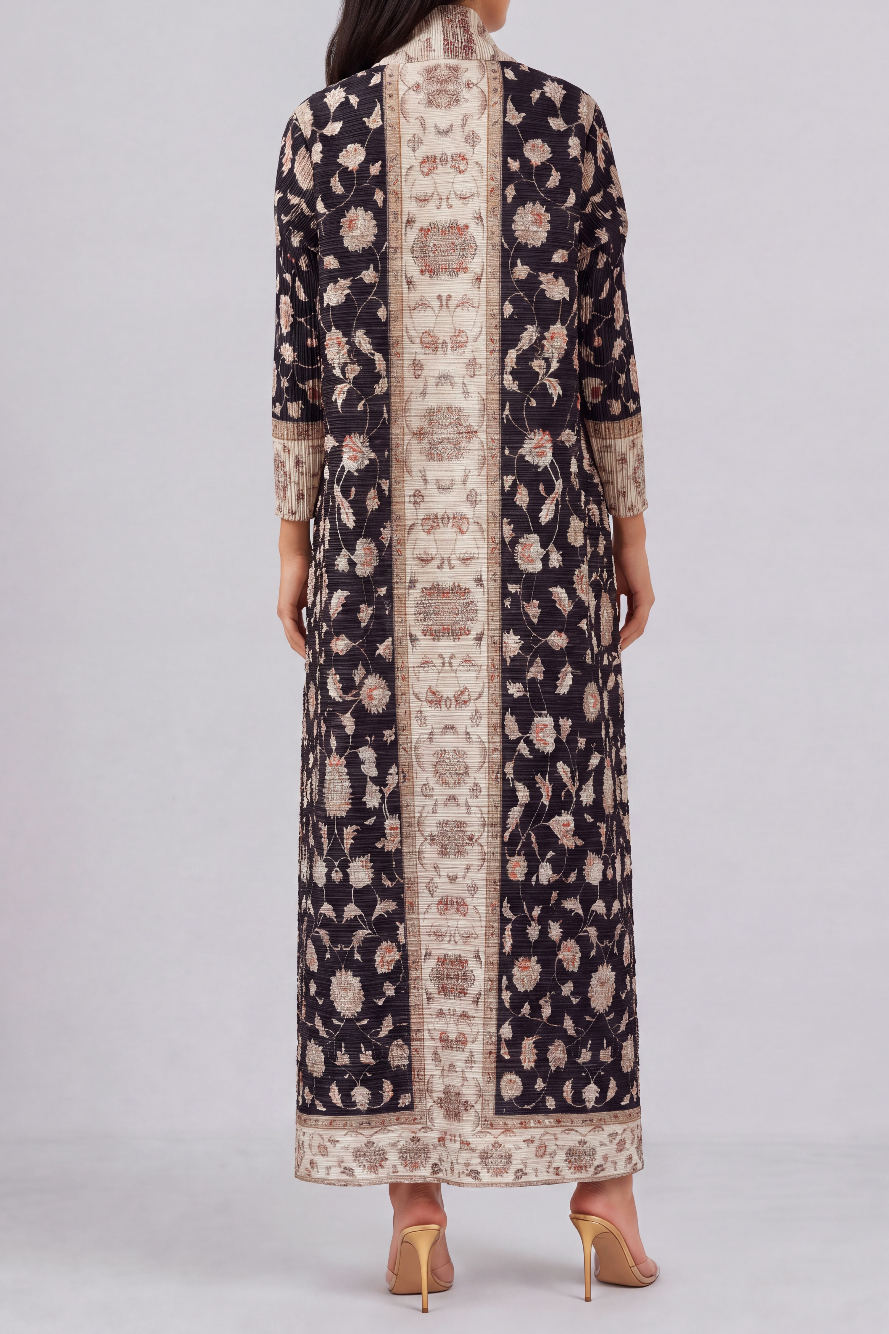 Vanessa Print Pleated Abaya Kimono In Black