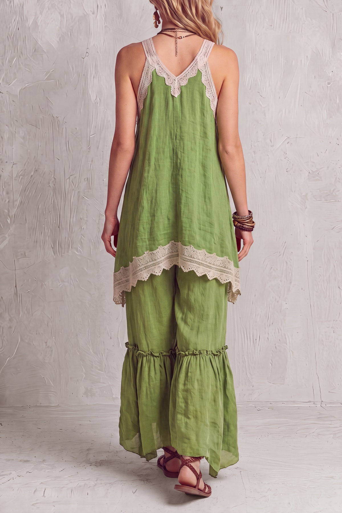 Vyloria Sleeveless Lace Wide Leg Pants Set