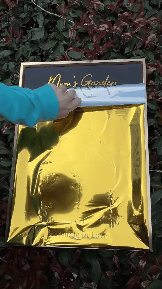 Hot Sale⭐️Custom Golden Foil Birth Flower Frame