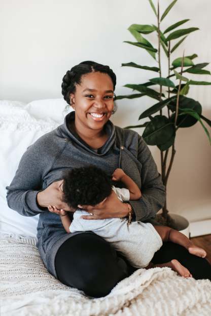 Latched Mama Harbor Snap Nursing Pullover