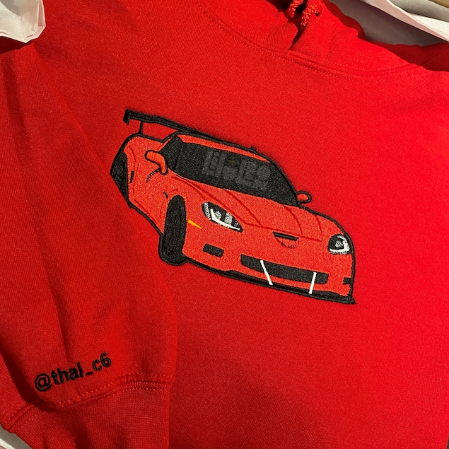 Custom Car Embroidered Shirts – A Stylish Gift for Car Enthusiasts and Couples