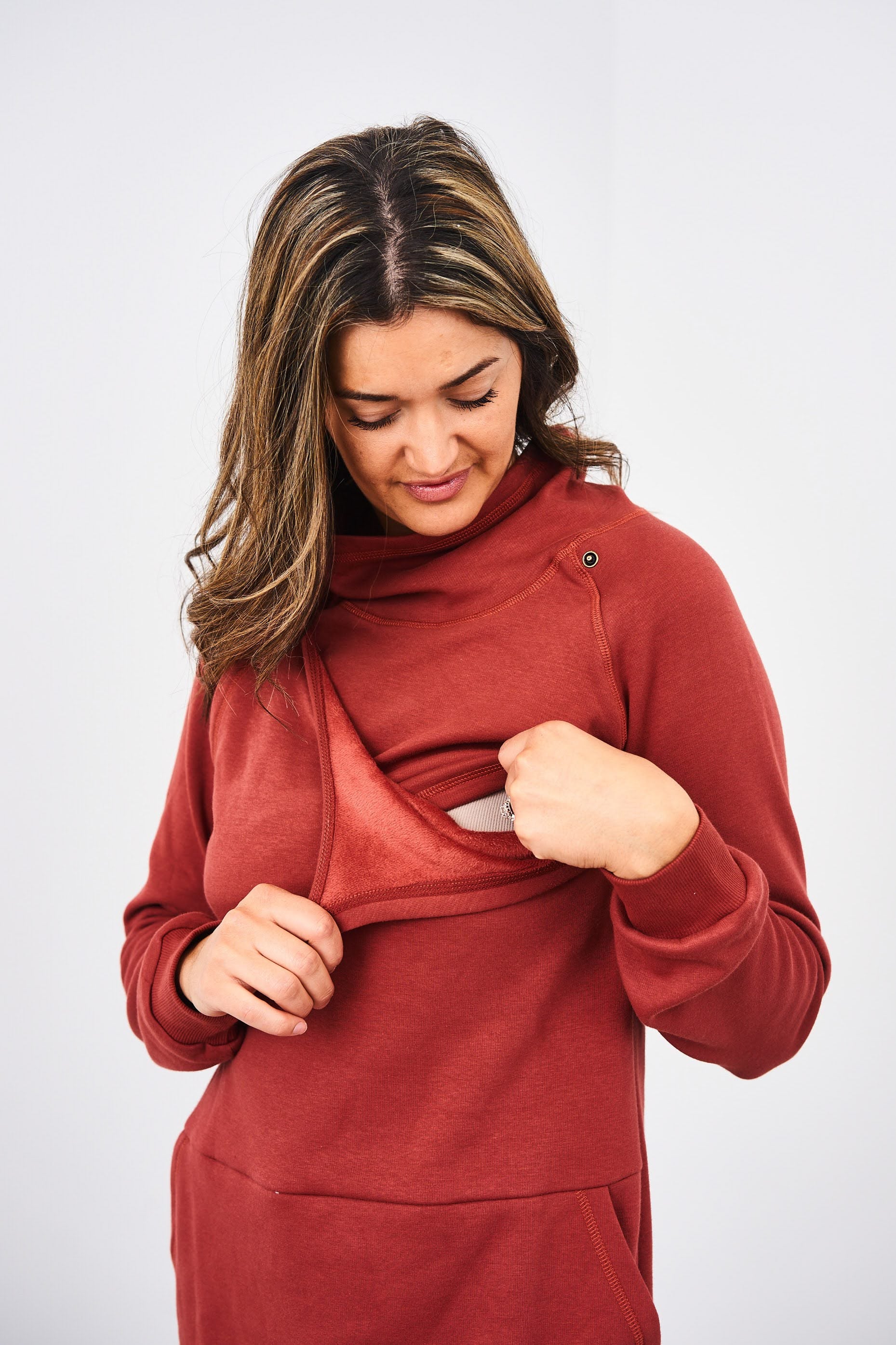 Latched Mama Harbor Snap Nursing Pullover