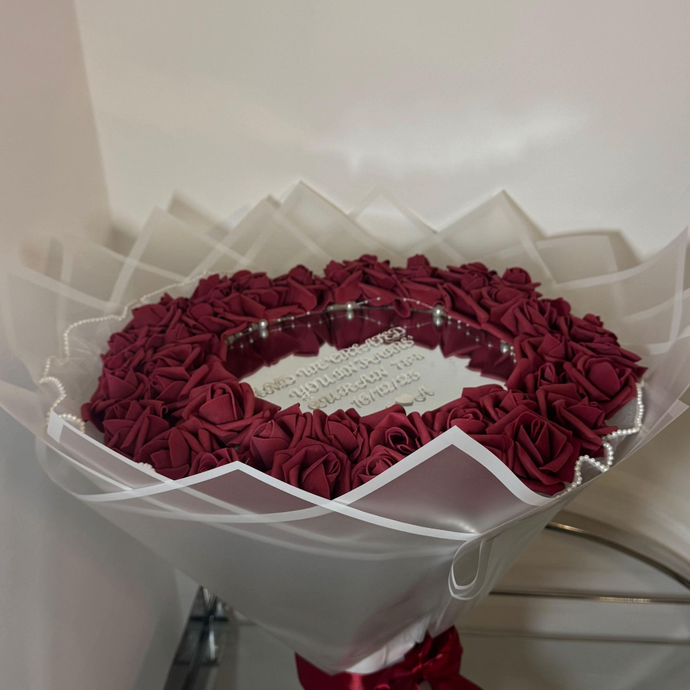 Personalised Mirror Rose Bouquet 🌹✨