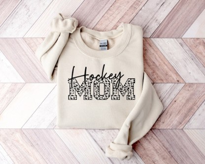 Hockey Mom Sweatshirt,Sport Mom Sweatshirt, Hockey Game Day,  Game Day Sweatshirt,Hockey Sweatshirt,Hockey Mom Crewneck Sweatshirt