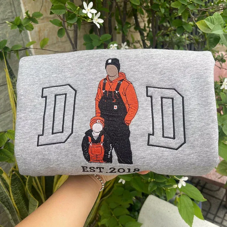 Custom Photo Embroidered Sweatshirt & T-Shirt for DAD, PAPA