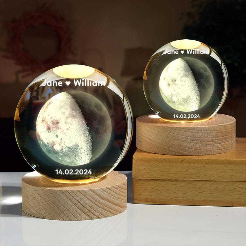 Personalized 2d Moon Phase Crystal Ball Night Light As A Souvenir Gift