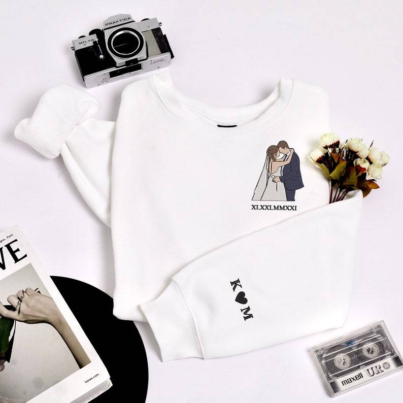 Custom Embroidered Sweatshirt Portrait - Personalized Couple Gift, Add Roman Numerals at the Bottom of Photo, Perfect Anniversary Gift