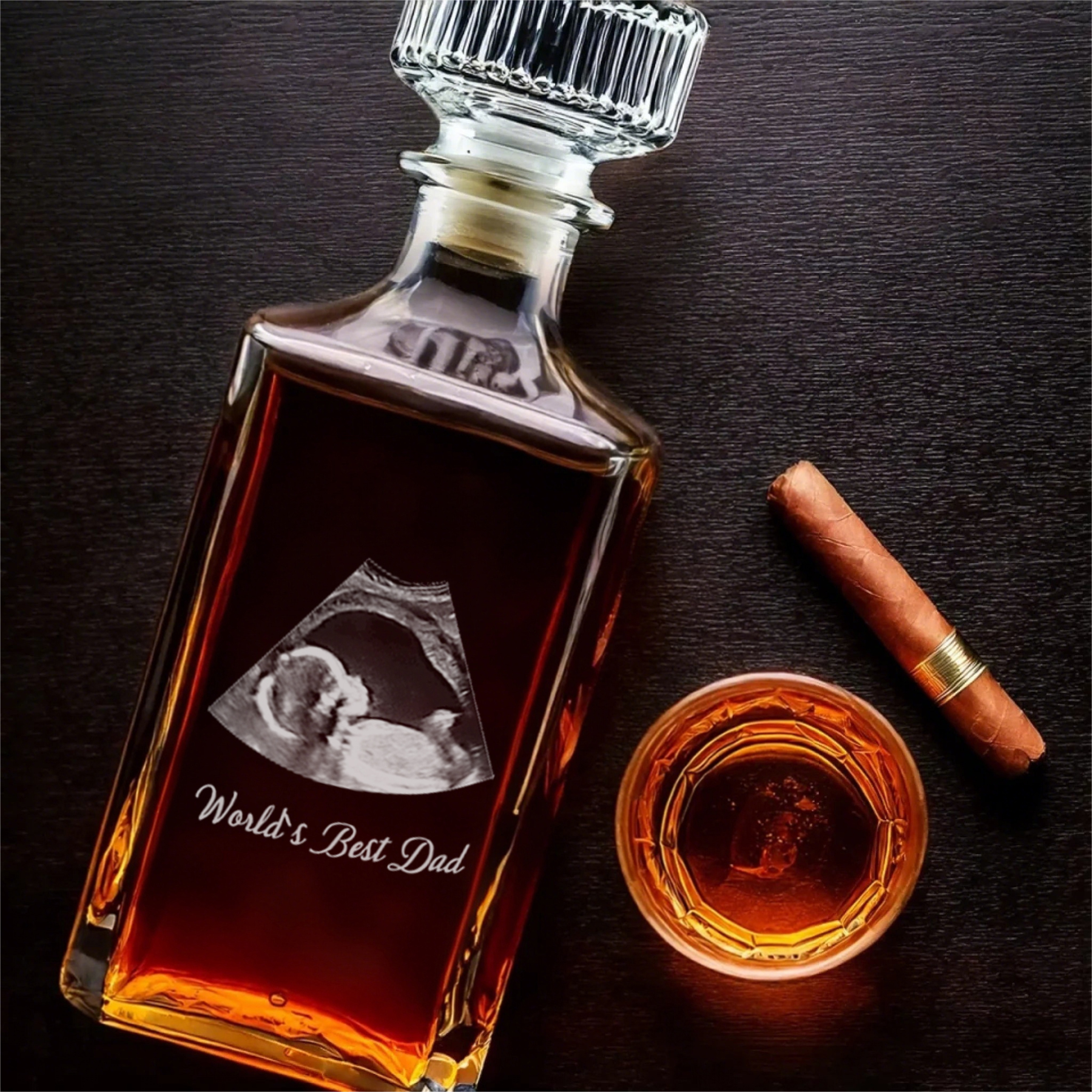 Custom 'World's Best Dad' Whiskey Bottle - Memorial Gift For New Fathers