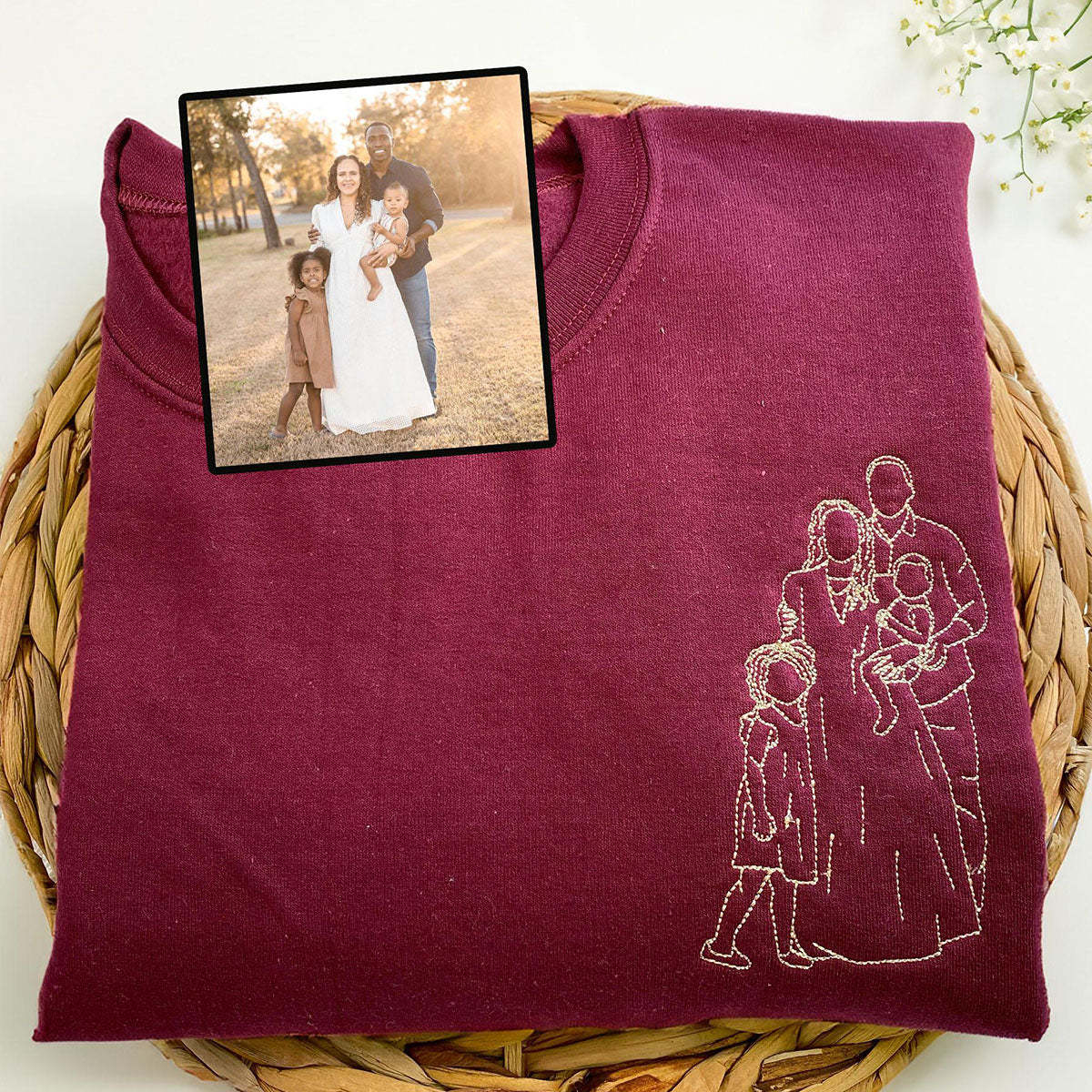 Custom Outline Embroidered Sweatshirt – Upload Your Special Moment Design, the Perfect Gift for Mom, Dad, Couples, and Family!
