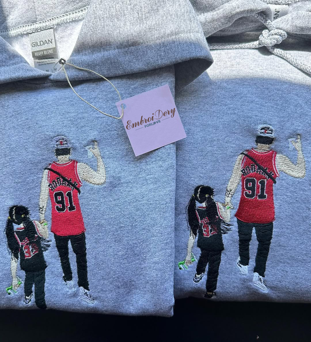 Custom Detailed Embroidered Portrait Sweatshirt & Hoodie – Best Personalized Family Gift for Mom & Dad
