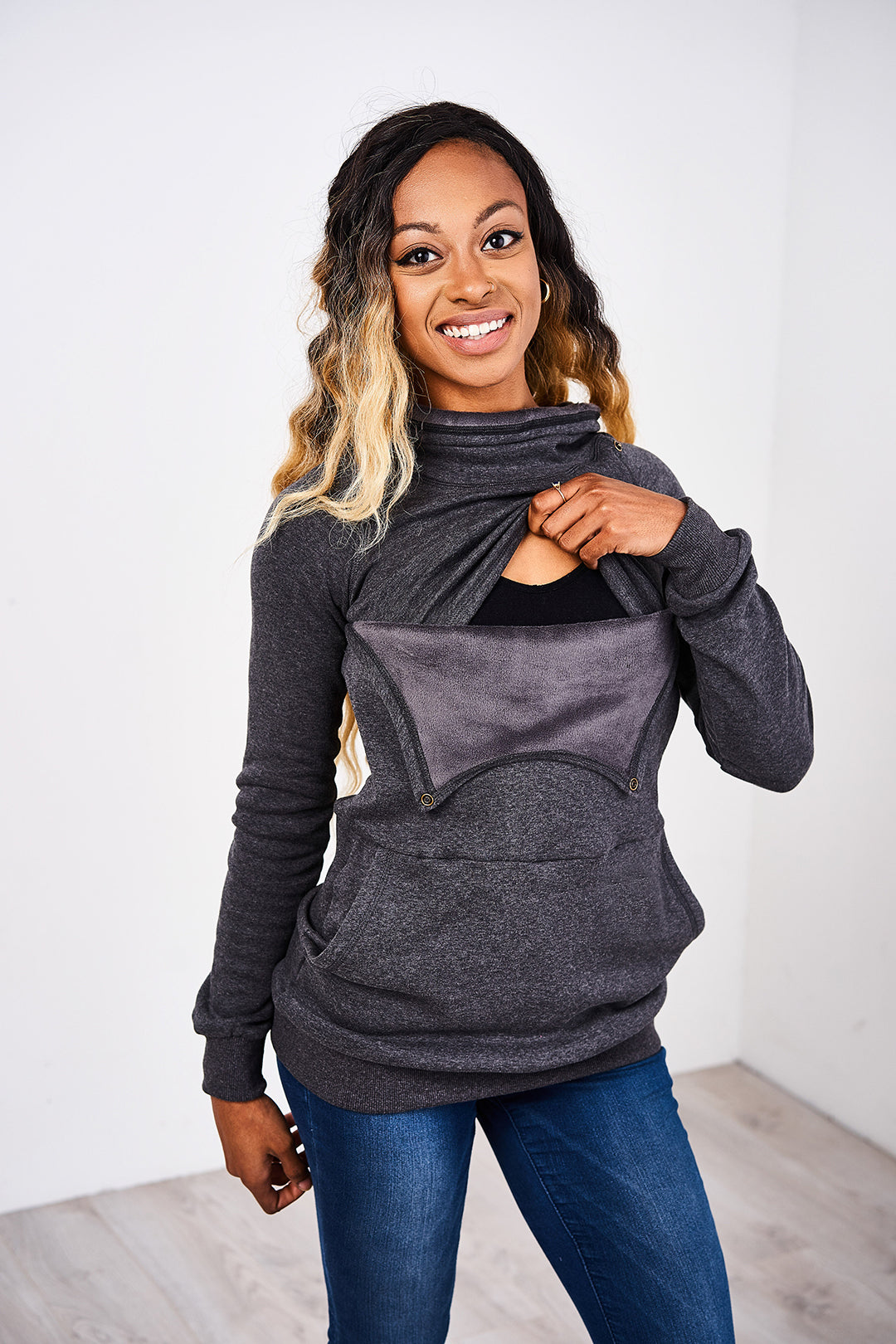 Latched Mama Harbor Snap Nursing Pullover