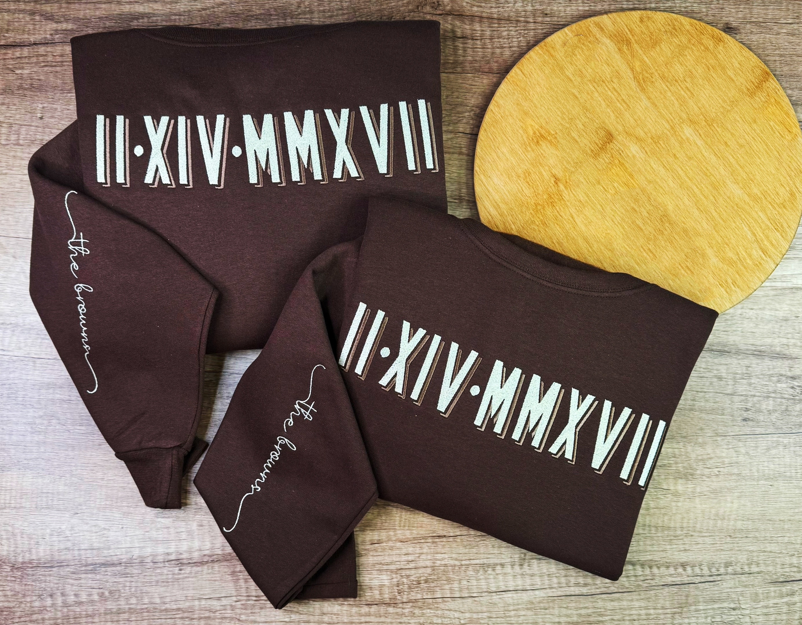 Custom Roman Numeral Printing Couples Sweatshirt 💑✨