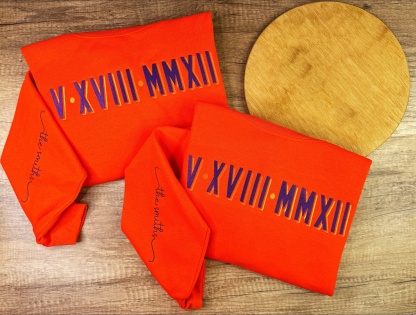 Custom Roman Numeral Printing Couples Sweatshirt 💑✨