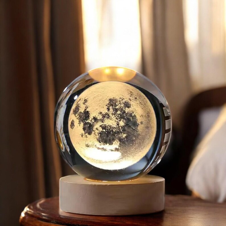 Customized 3d Printed Crystal Ball Moon Phase Night Light For Mom, Mother's Day Gift