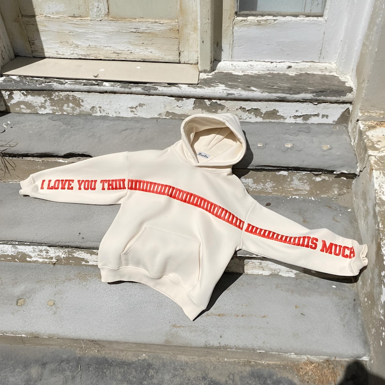 I Love You This Much Hoodie: Unisex Regular Fit Fleece Hoodie Valentine Gift