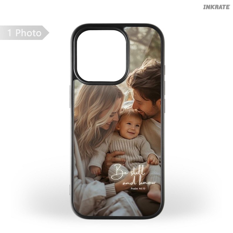 Customizable Phone Cases With Transforming Images Of Couples' Photos