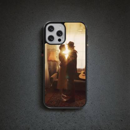 Customizable Phone Cases With Transforming Images Of Couples' Photos