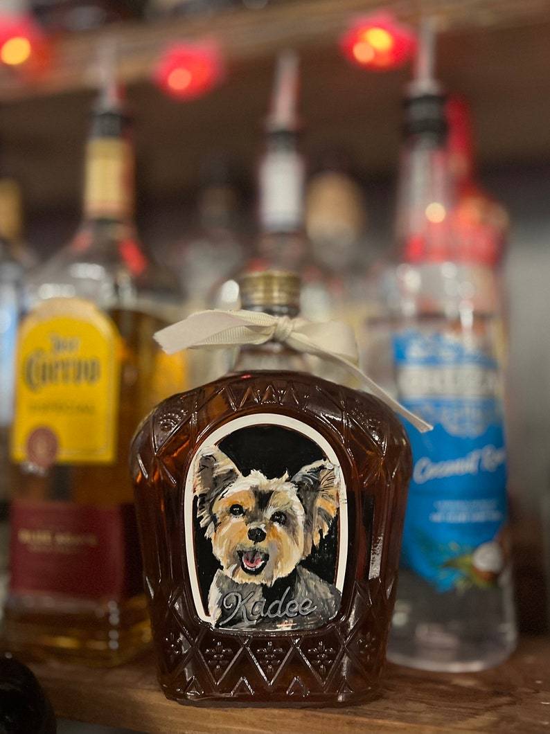 Custom Pet Portrait Whiskey Bottle - Gift For Pet Lovers
