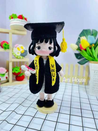 Custom Graduation Girl Crochet Doll – Personalized Graduation Memorial Gift For Her