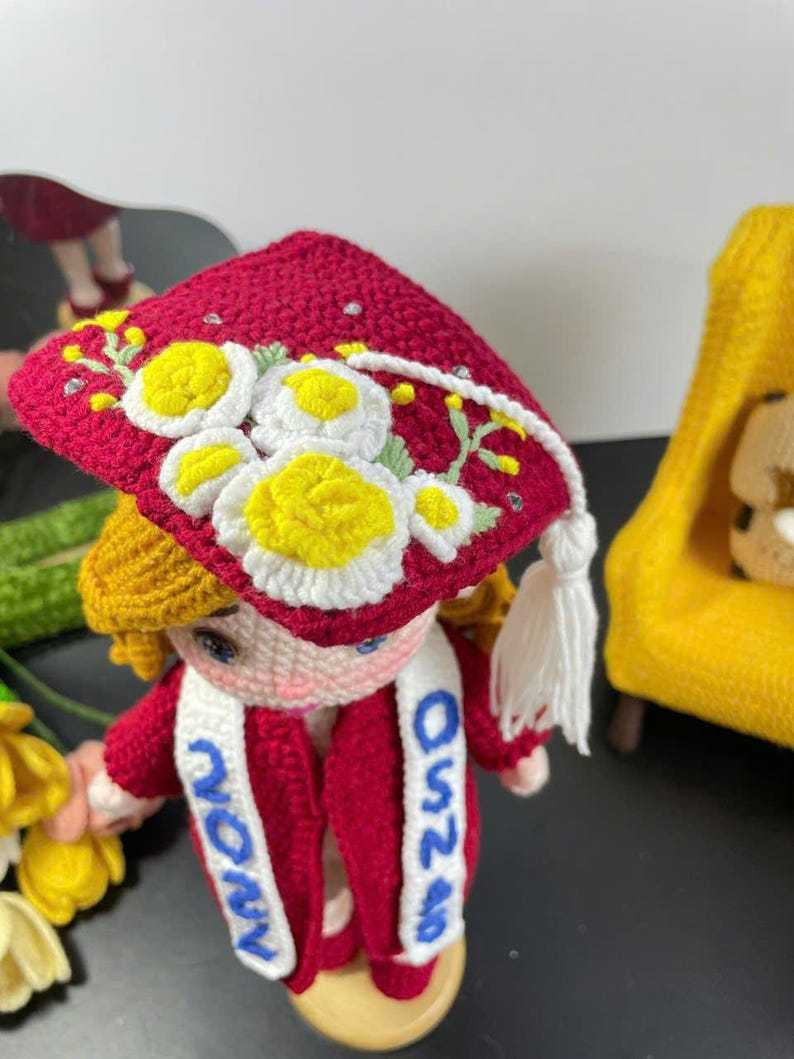 Custom Graduation Girl Crochet Doll – Personalized Graduation Memorial Gift For Her