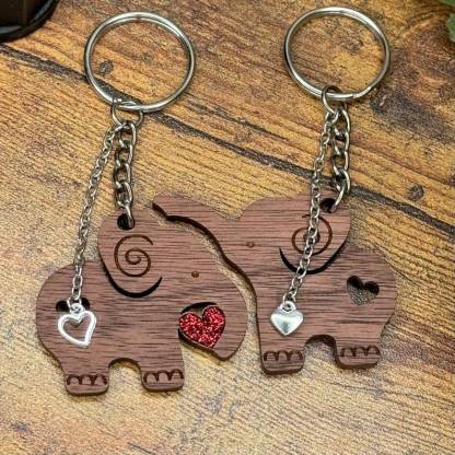 Interlocking Animal Couple Keychains – Personalized Matching Gift