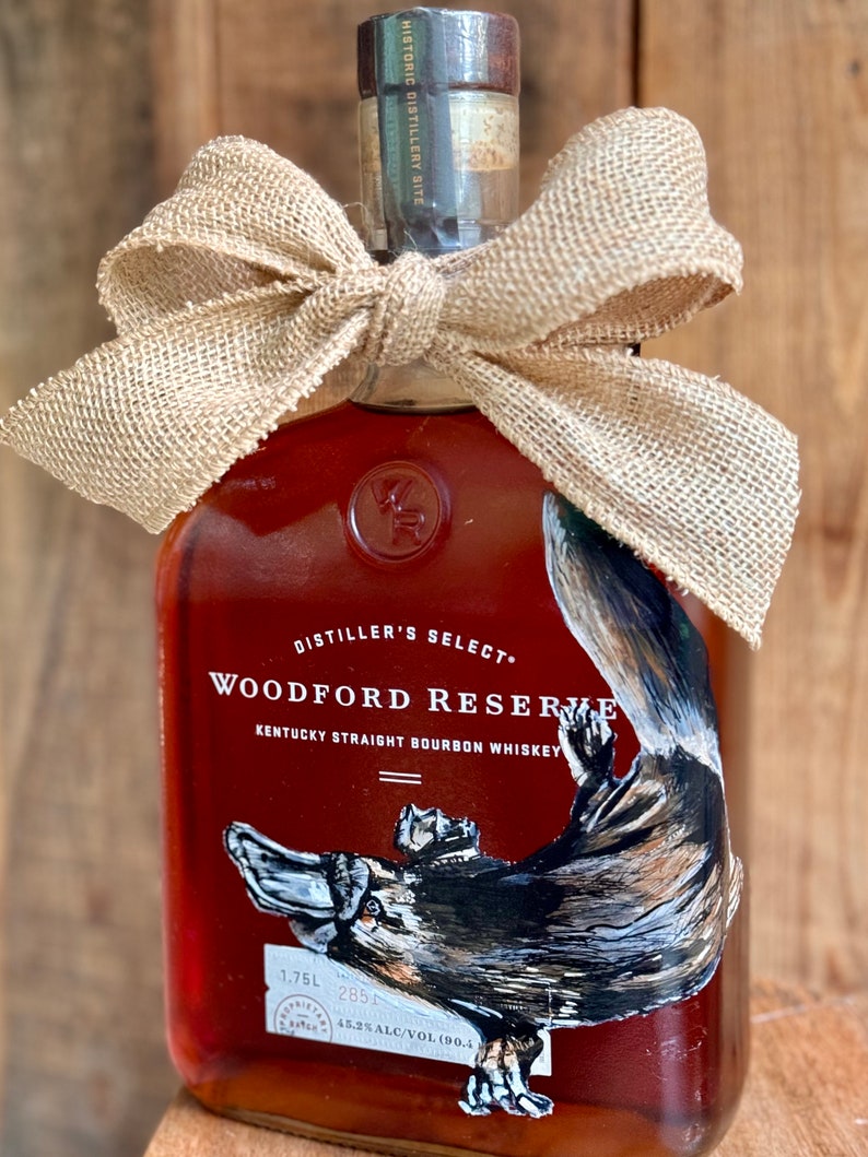Custom Pet Portrait Whiskey Bottle - Gift For Pet Lovers