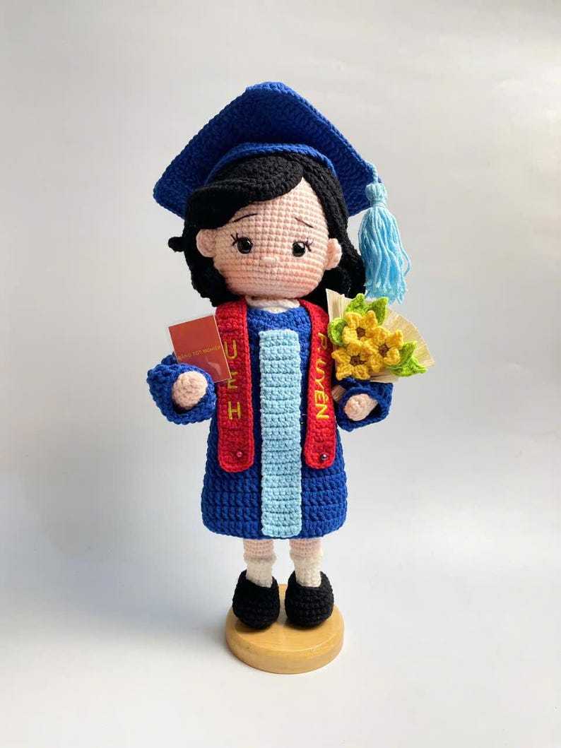 Custom Graduation Girl Crochet Doll – Personalized Graduation Memorial Gift For Her