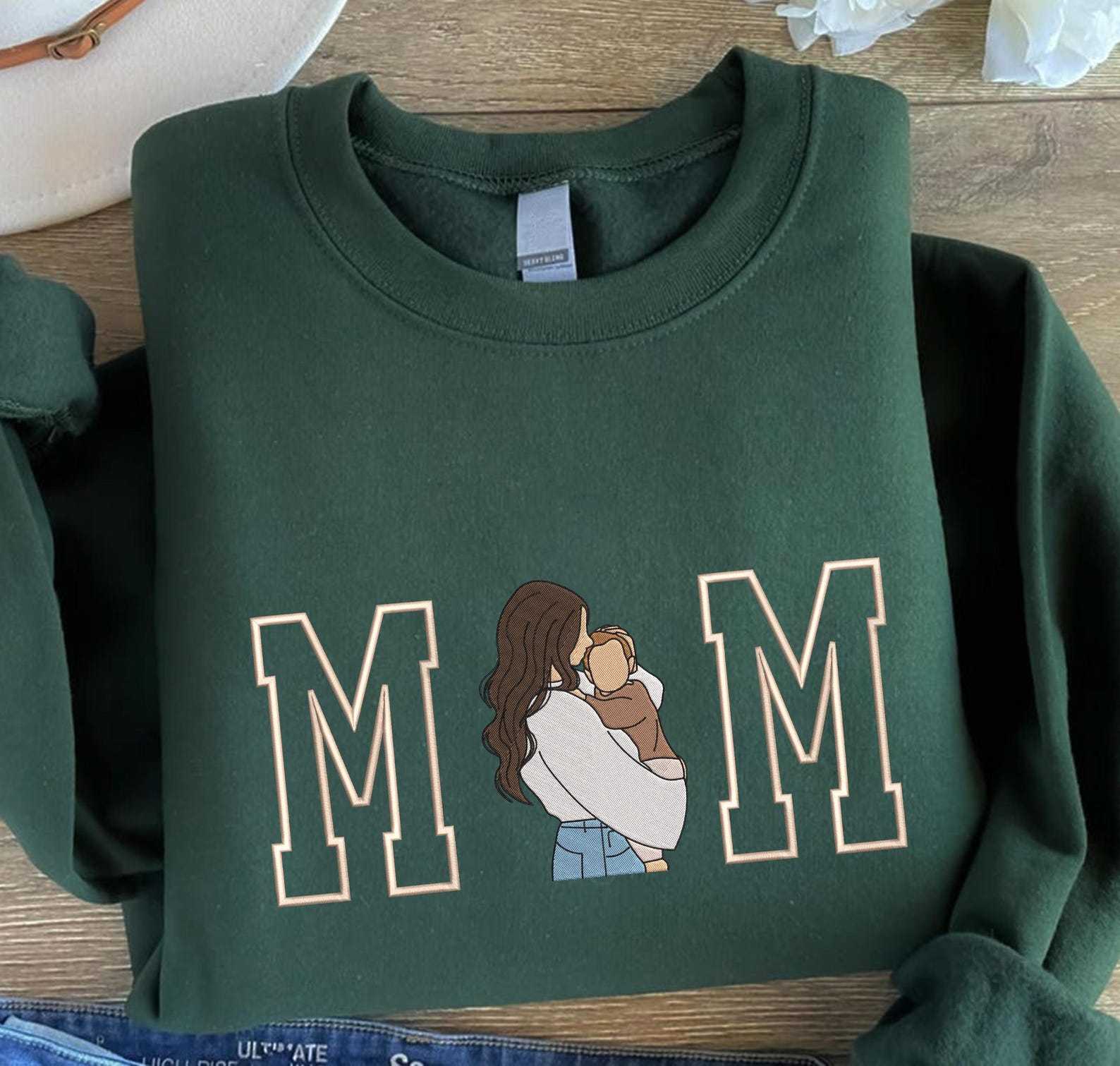 Custom Mom Dad Photo Embroidery sweatshirt, Custom Varsity Embroidered T-shirt, Gift For Mom, Dad