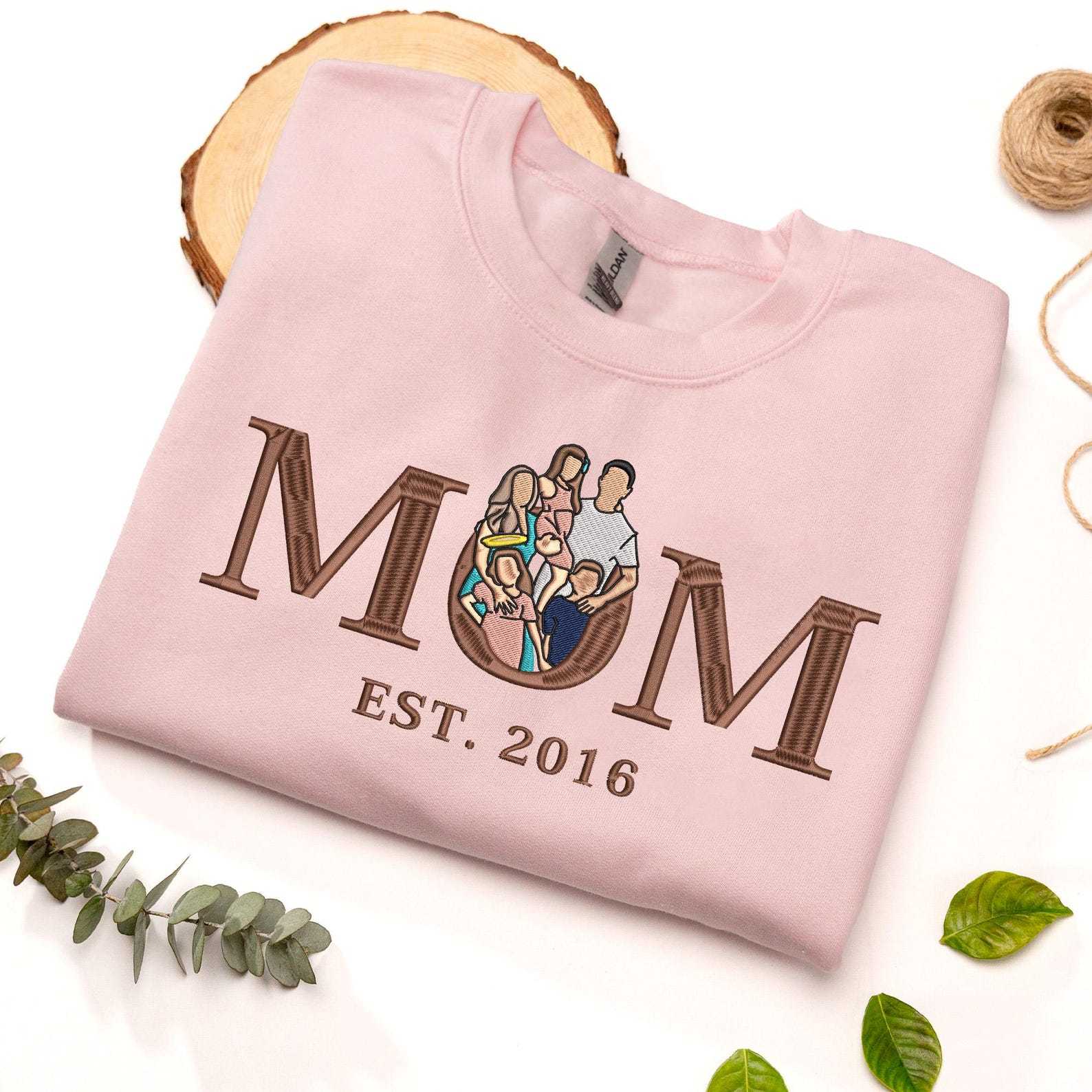 Customised Mom/Mum Embroidered Sweatshirt Personalised Mama Portrait Mother's Day