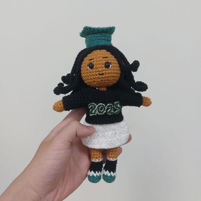 Custom Graduation Girl Crochet Doll – Personalized Graduation Memorial Gift For Her