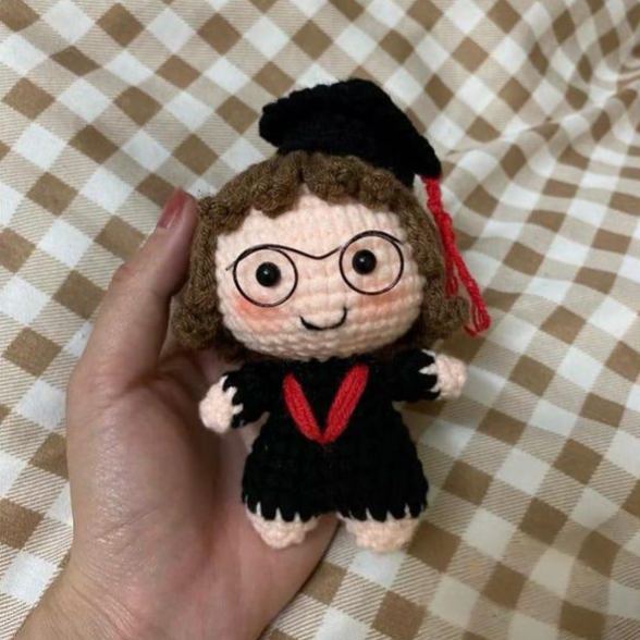 Custom Graduation Girl Crochet Doll – Personalized Graduation Memorial Gift For Her