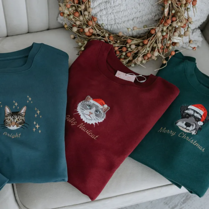 Custom Embroidered Pet Portrait Christmas Sweatshirt Hoodie T-shirt Christmas Gift