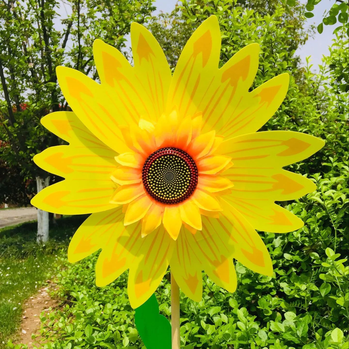 🌻Colorful Sunflower Windmill - used to decorate the garden