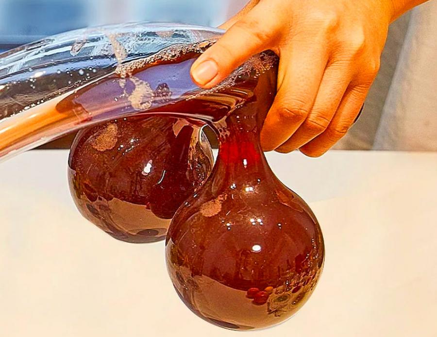 Funny Penis Decanter - Phallic shaped wine decanter