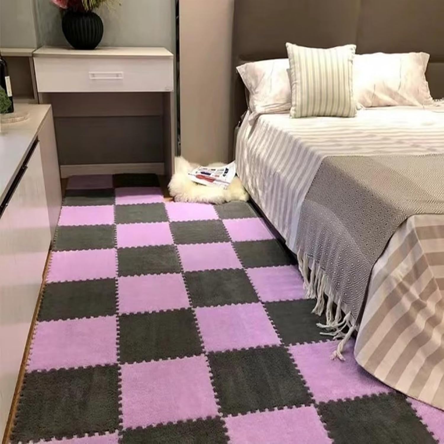 Emmaelly 10pcs Plush Puzzle Foam Floor Mat, Soft Fluffy Interlocking Square Foam Tiles Area Rugs Carpet for Parlor Bedroom Decoration(11.8x11.8in, Grey&Pink)