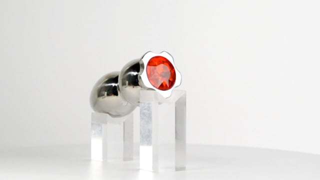 UberKinky Crowning Jewel Butt Plug | UberKinky
