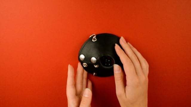 Uberkinky Parachute Ballstretcher with Spikes | UberKinky