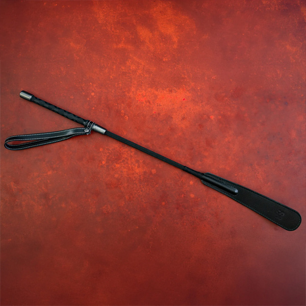 SEI MIO - Spank You Very Much - Sharp Sting Commanding Crop