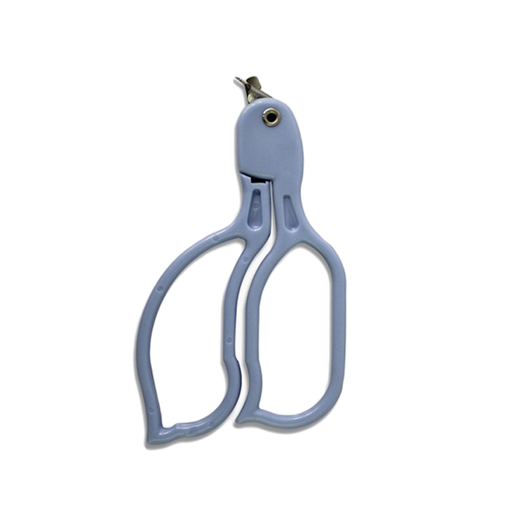 Advan Disposable Staple Remover | UberKinky