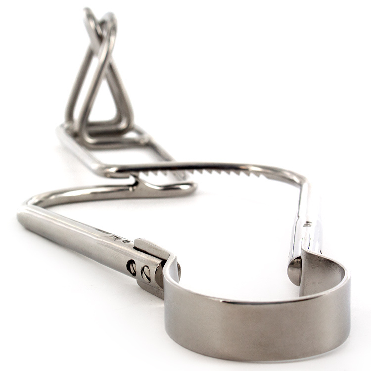 Uberkinky Dartigues Retractor | UberKinky