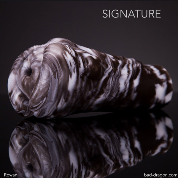 Bad Dragon® Rowan the Draft Horse Masturbator | Signature