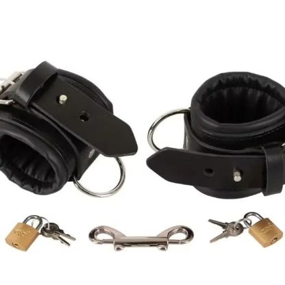 Leather Padded Wrist Cuffs with Trigger Hook 