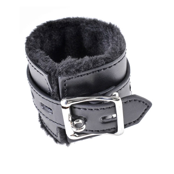 Fetish Fantasy Limited Edition Cumfy Cuffs