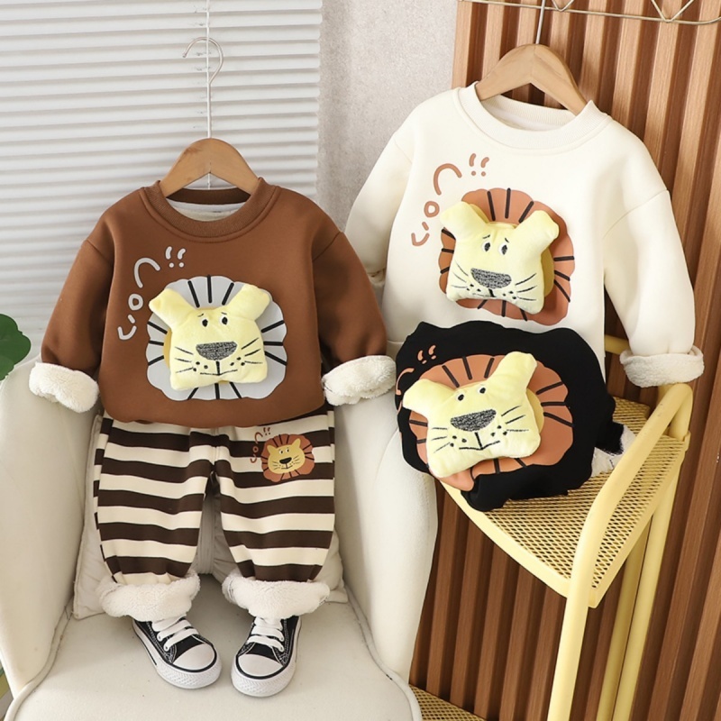 2pcs Baby Boy Thickened and Velveteen Cute Little Lion Set