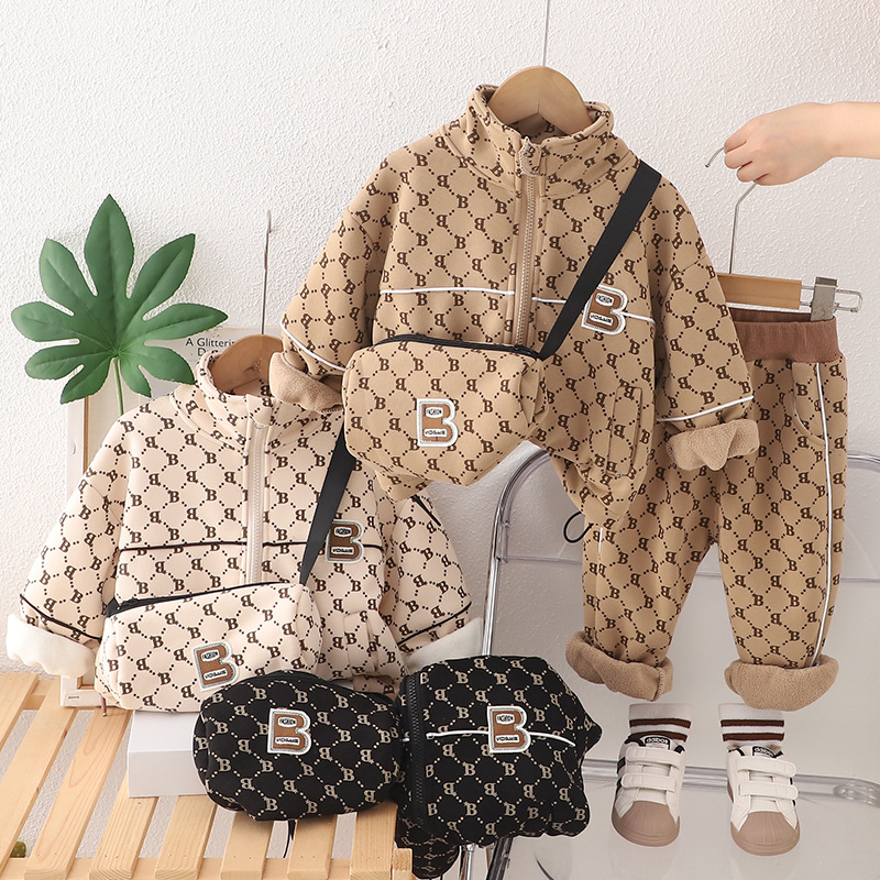 2pcs Baby Boy Collar Zip Padded With Bag Set